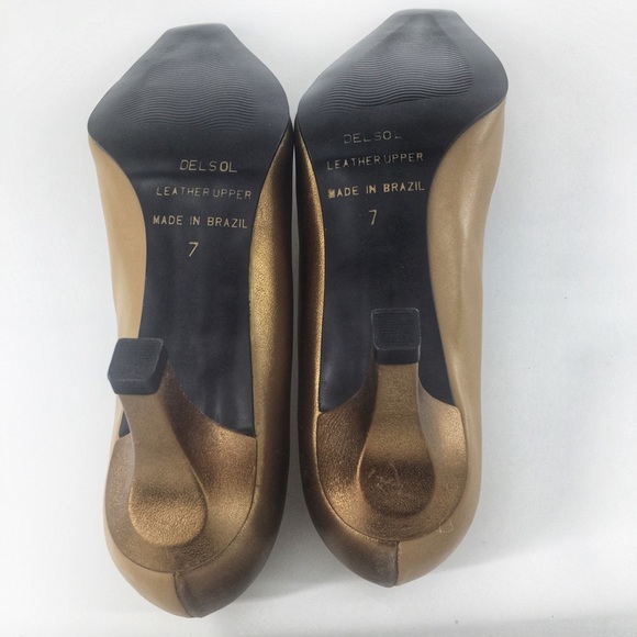 Divalest Brazilian Square Toe Gold Taupe Leather Career Pumps Heels Size 7 - Picture 9 of 11